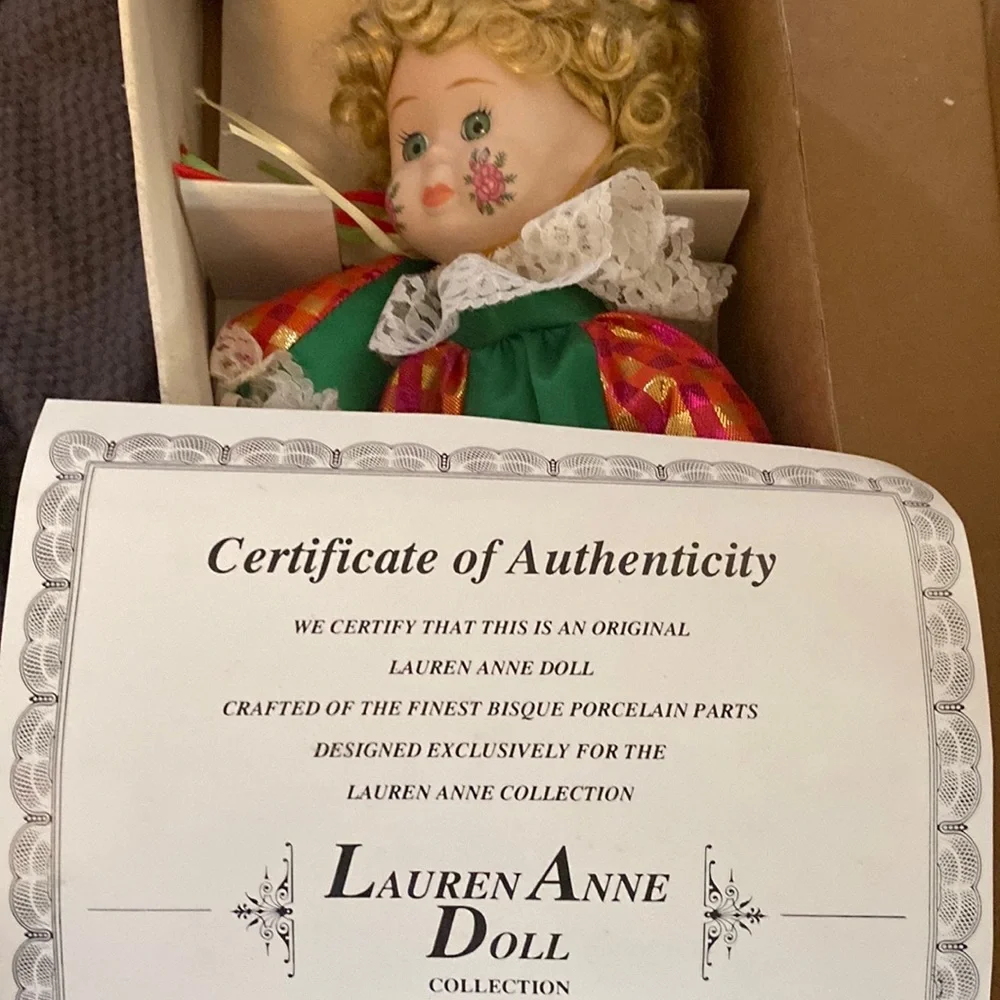 Vintage Lauren Anne doll collection‎ porcelain doll